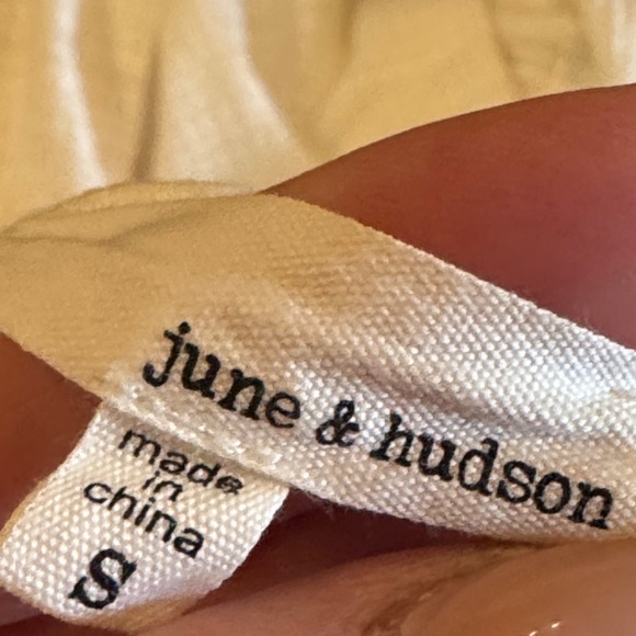 June & Hudson White Wrap Blouse Womens Longsleeve Shirt Soft Material size Small - Picture 7 of 8